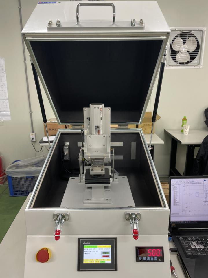 Máy ép motor tuyến tính